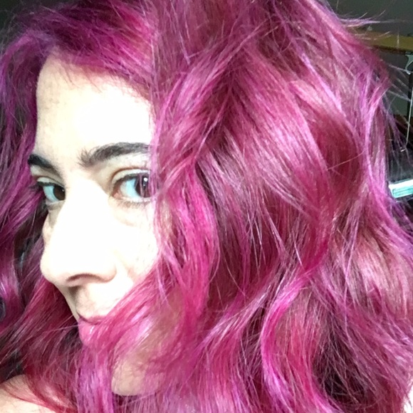 Meet your Posher, Veronika - Picture 3 of 5